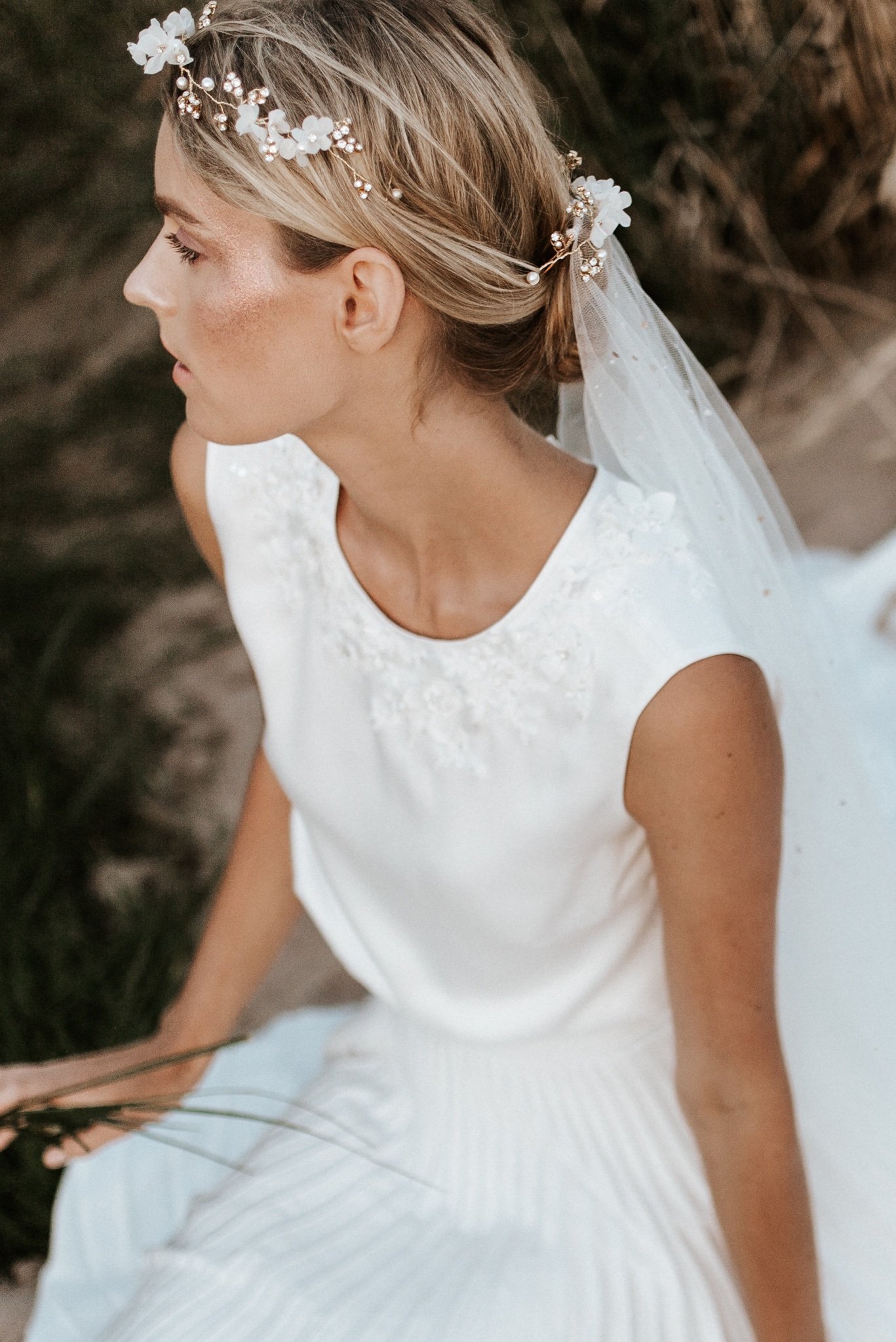 LIISI | Whimsical flower blossom rhinestone leave bridal hair vine - Image 2